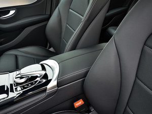 2017GLC 200 4MATIC g