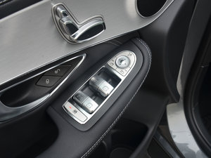 2017GLC 200 4MATIC п؅^