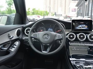 2017GLC 200 4MATIC п؅^