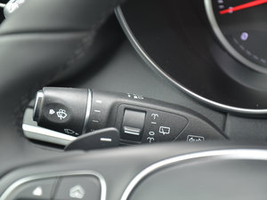 2017GLC 200 4MATIC п؅^