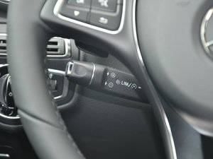 2017GLC 200 4MATIC п؅^