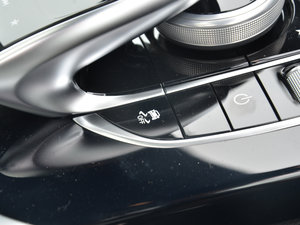 2017GLC 200 4MATIC п؅^