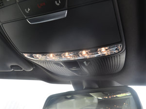 2017GLC 200 4MATIC п؅^