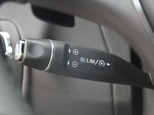 2017GLC 200 4MATIC п؅^