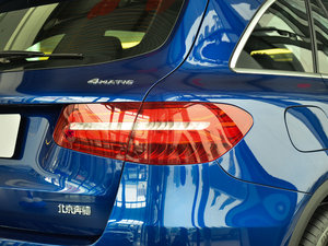 2017GLC 260 4MATICA ^