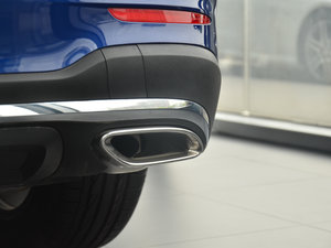 2017GLC 260 4MATICA ^