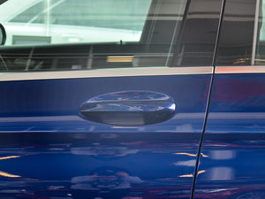 2017GLC 260 4MATICA {T