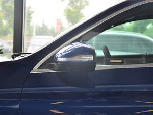 2017GLC 260 4MATICA (x)(ji)^