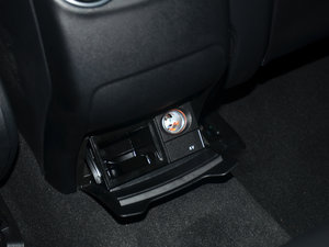 2017GLC 260 4MATICA п؅^