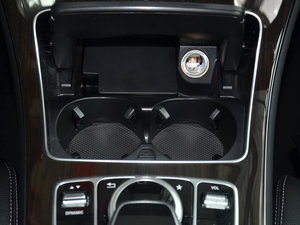 2017GLC 260 4MATICA п؅^