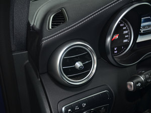 2017GLC 260 4MATICA п؅^(q)