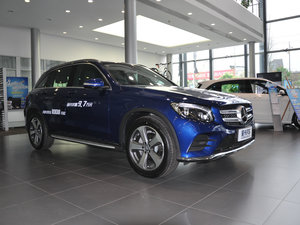 2017GLC 300 4MATICӸ w^