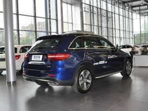 2017GLC 300 4MATICӸ w^