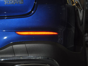 2017GLC 300 4MATICӸ ^