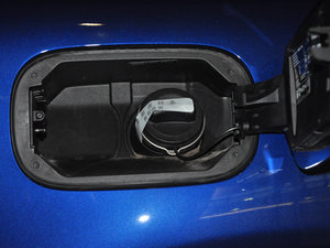 2017GLC 300 4MATICӸ ^