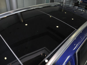 2017GLC 300 4MATICӸ ^