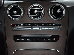 2017GLC 300 4MATICӸ {{