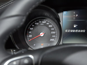 2017GLC 300 4MATICӸ п؅^