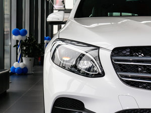 2017GLC 260 4MATICӸ ^