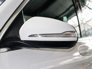 2017GLC 260 4MATICӸ ^