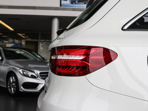 2017GLC 260 4MATICӸ ^