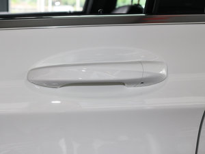 2017GLC 260 4MATICӸ ^