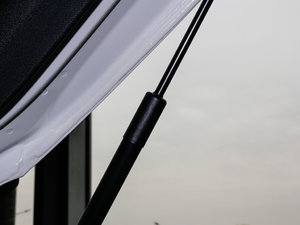 2017GLC 260 4MATICӸ g