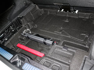 2017GLC 260 4MATICӸ g