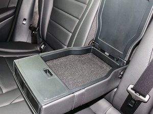 2017GLC 260 4MATICӸ g