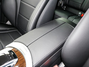 2017GLC 260 4MATICӸ 