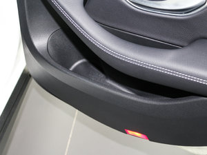 2017GLC 260 4MATICӸ g