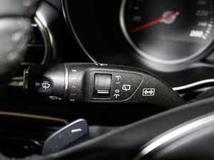 2017GLC 260 4MATICӸ п؅^