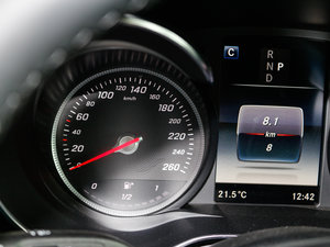 2017GLC 260 4MATICӸ п؅^(q)