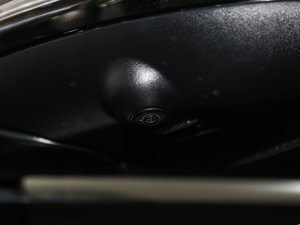 2017GLC 260 4MATICA ^