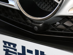 2017GLC 260 4MATICA ^