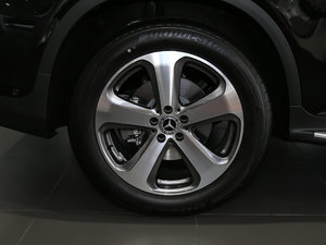 2017款GLC 260 4MATIC豪华型 轮圈