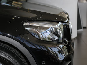 2017GLC 260 4MATICA ^