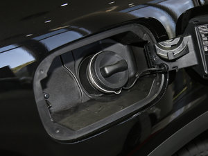 2017GLC 260 4MATICA ^