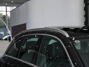 2017GLC 260 4MATICA ^