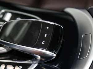 2017GLC 200 4MATIC п؅^