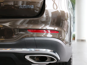 2017GLC 260 4MATICӸ ^