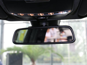 2017款GLC 260 4MATIC动感型 车内后视镜