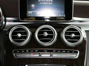 2017GLC 260 4MATICӸ {L