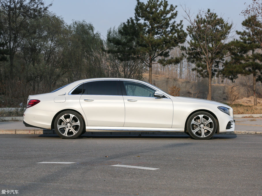 2017YE E 200L 4MATIC \