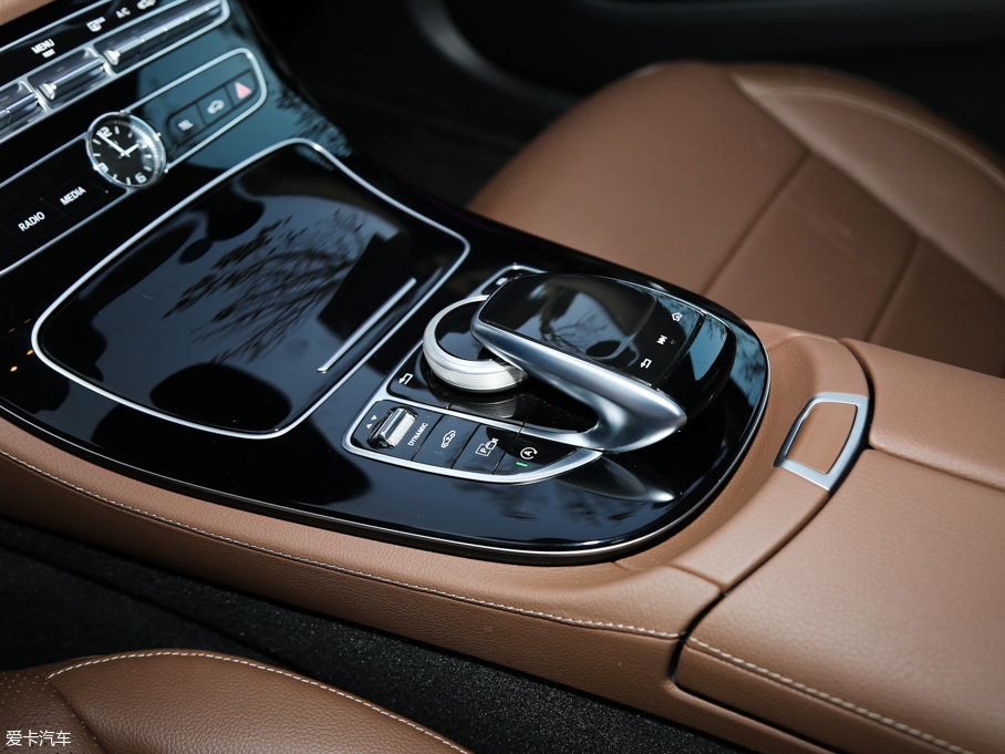 2017YE E 200L 4MATIC \