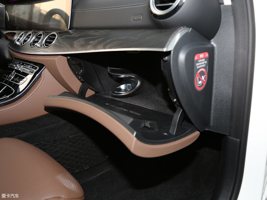 2017YE E 200L 4MATIC \