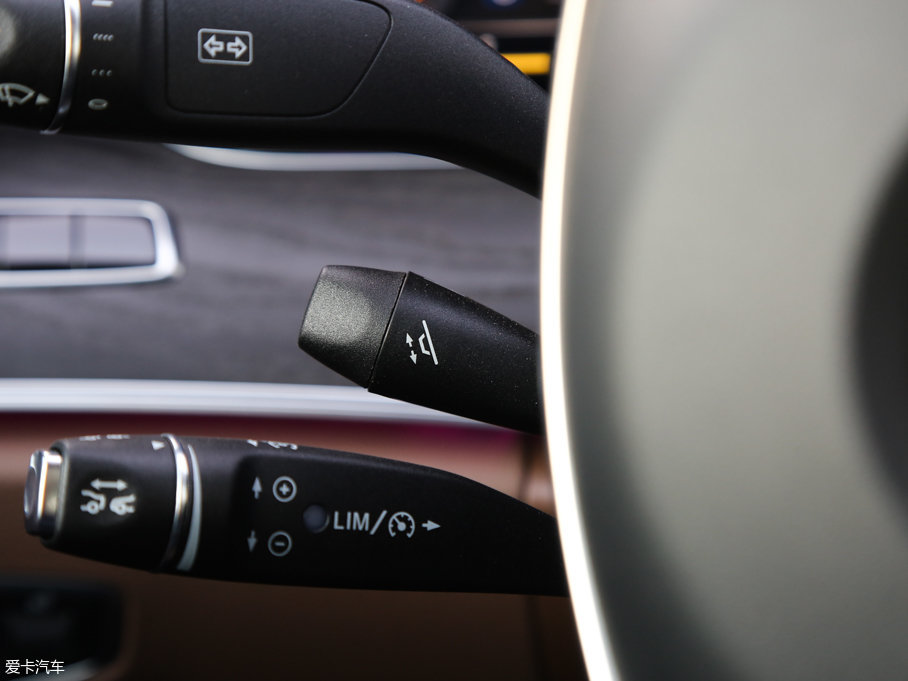 2017YE E 200L 4MATIC \