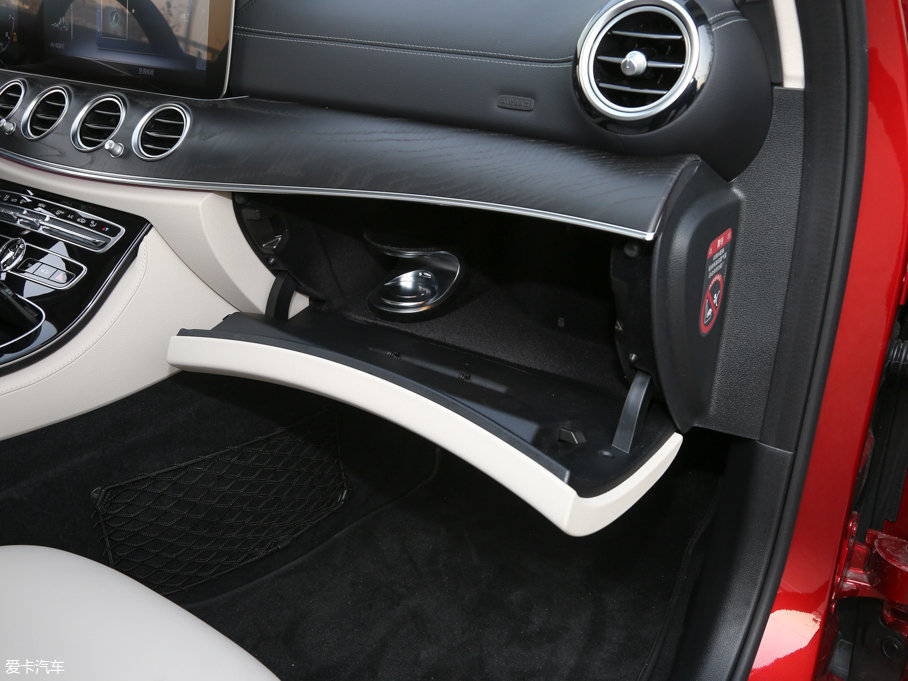 2017YE E 320L 4MATIC \