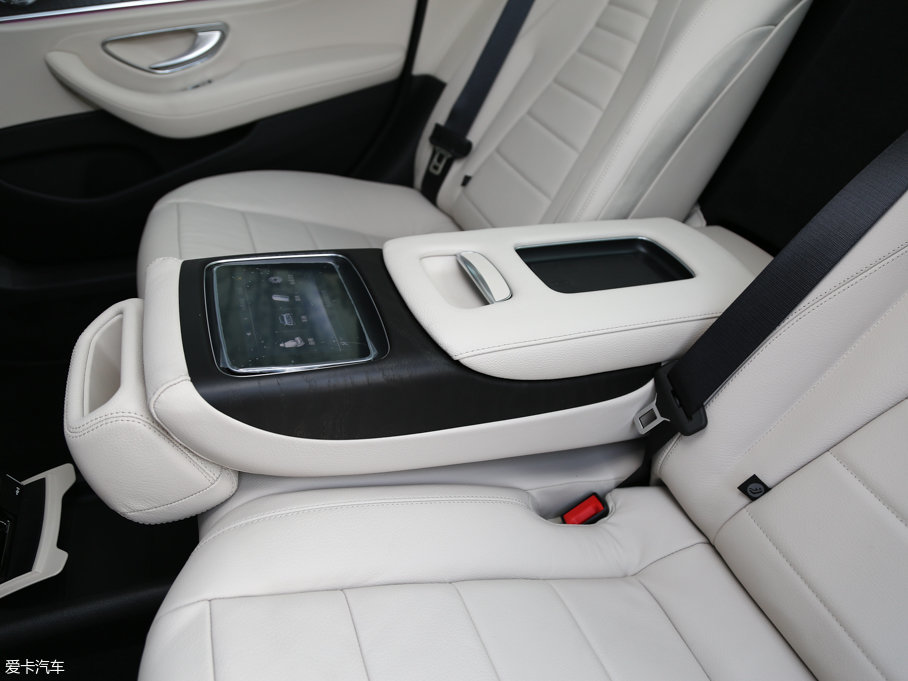 2017YE E 320L 4MATIC \(yn)