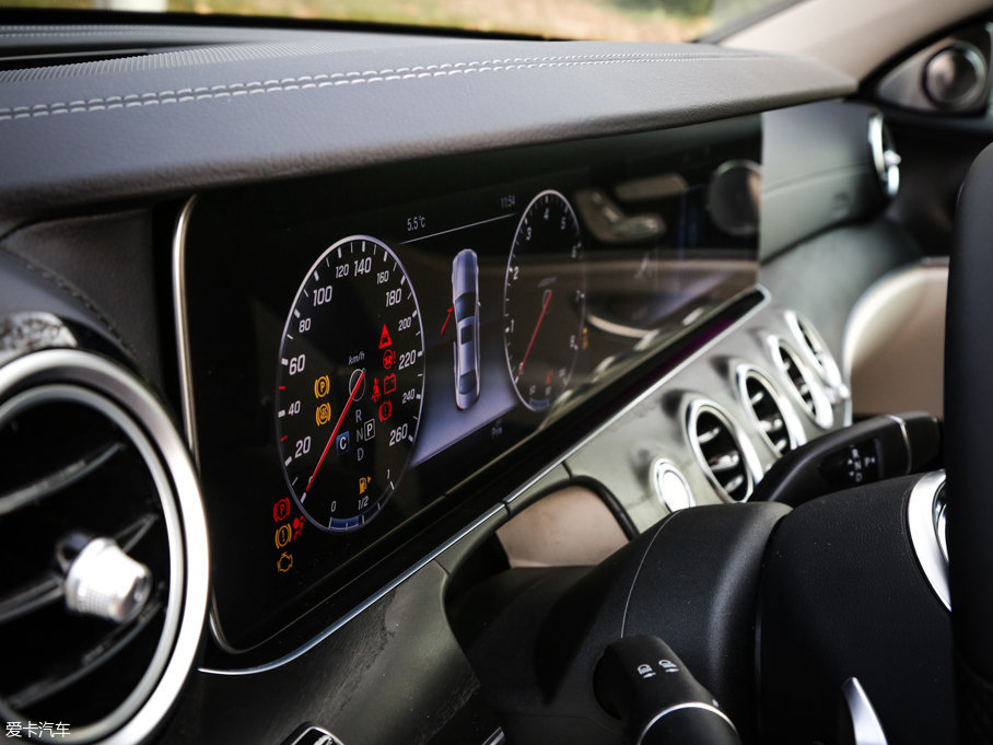 2017YE E 320L 4MATIC \